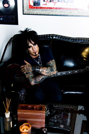 Illustration for article titled Nikki Sixx